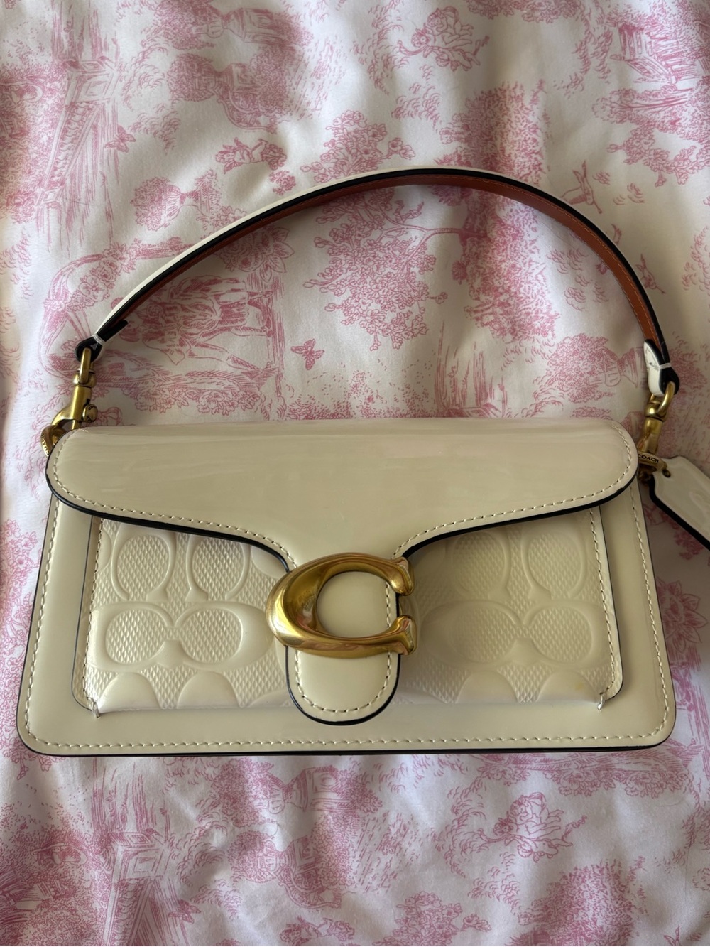 Coach Tabby 20 Patent Leather Shoulder Bag with Gold 'C' Hardware - Picture 3 of 3